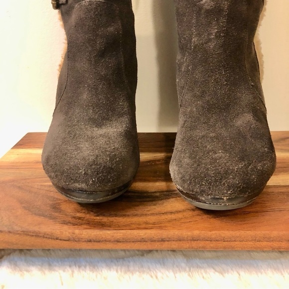 Kenneth Cole Reaction Triple Flirt Suede Wedge Boot 8.5 - Picture 4 of 15